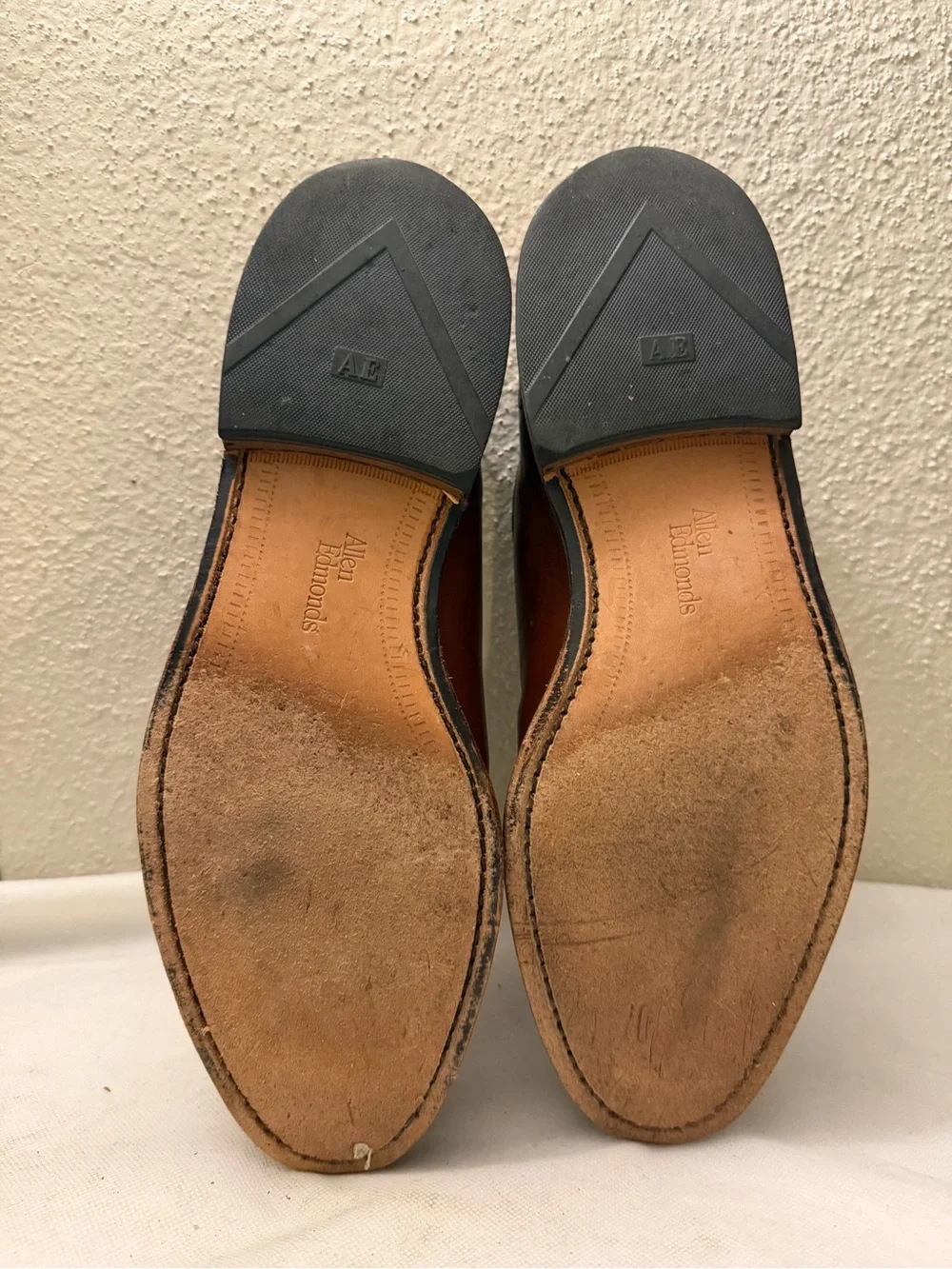 Allen Edmonds Cognac Brown Leather Split-Toe Derby Shoes, pre-owned, SZ9.5